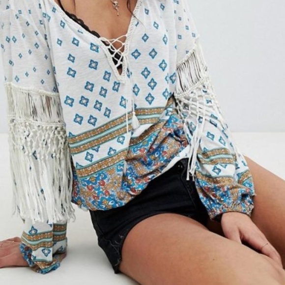 Free People Boho Macra Maze Me Fringe-Trim Top - Picture 4 of 4
